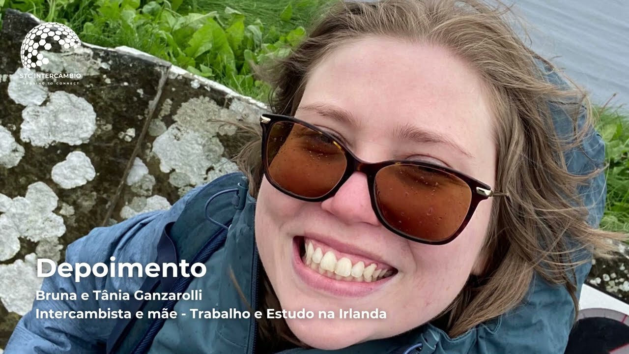 Bruna e Tânia Ganzarolli ao ar livre